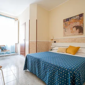 ** Hotel Ascot Italië